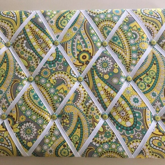 VERA BRADLEY Ribbon Message Board Lemon Parfait - Picture 1 of 5